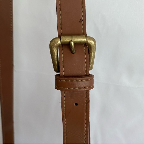 Evan Picone Two Toned Leather Handbag - Picture 6 of 9